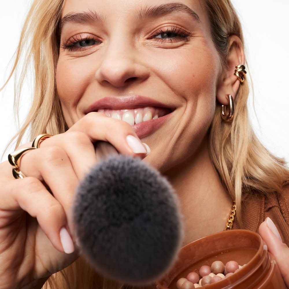 Avon Bronzing Pearls